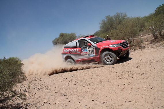 遭遇罚时 达喀尔哈弗车队暂列第11位