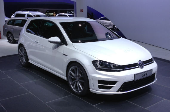 新款大众高尔夫R亮相北美车展 4.9秒破百