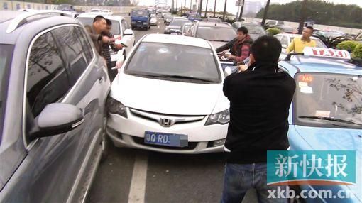 悍匪顽抗连撞6车 佛山警方鸣枪擒凶