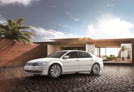 置换辉腾现金补贴4万 首付50%利率1.88%