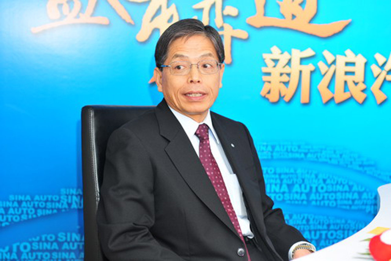 高端访谈：车企老总把脉车市谈车型战略