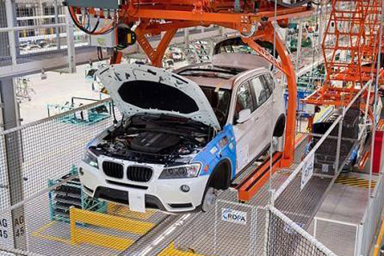 宝马拟在中、美扩产 预计盈利将大幅提升