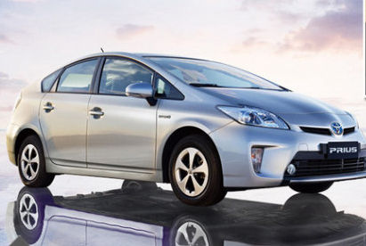 丰田新普锐斯将减重600斤 油耗大幅降低