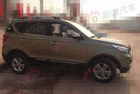 北汽幻速2014双箭齐发 S2/S3路试图曝光