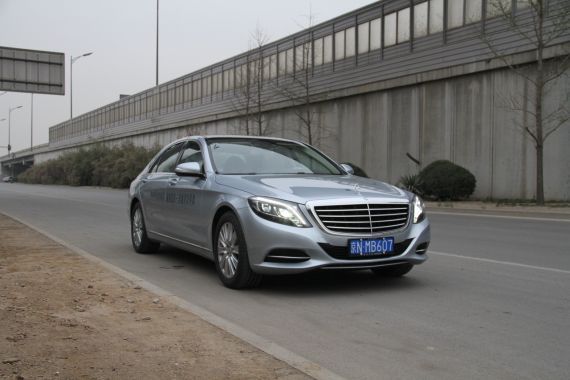 体验豪华 北京博瑞祥驰奔驰S400L试驾