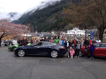 不满组委会“歧视“ Tesla大闹温哥华车展