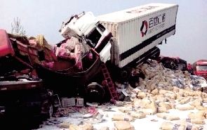 宁洛高速漯河段发生多起事故 致2死3重伤