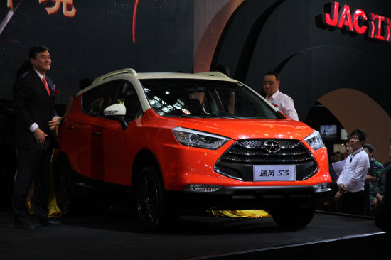 打入小型SUV市场 江淮瑞风S3车展亮相