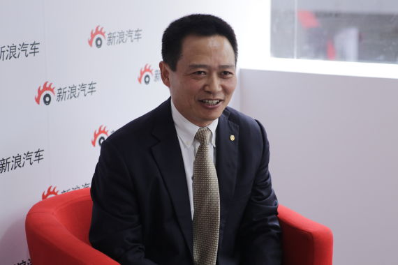 李春荣：股比能晚放就晚放能不放就不放