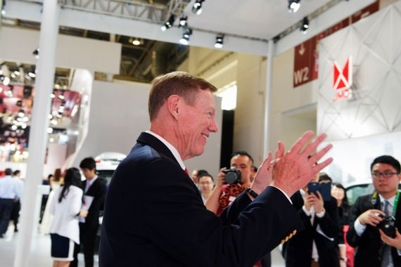 福特全球CEO艾伦穆拉利为江铃“站台”