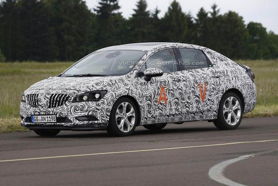 全新别克英朗GT路试谍照曝光 2016年上市