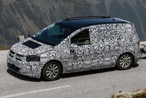 2015款大众途安谍照首曝 采用新MQB平台