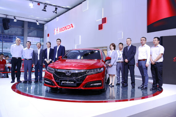 搭载尖端科技 思铂睿概念车内饰首次曝光