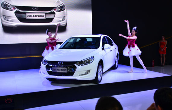 新和悦领衔 江淮乘用车全系亮相长春车展