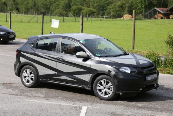 本田新紧凑级SUV谍照曝光 明年欧洲发布