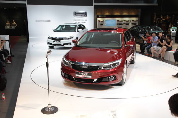 观致3五门版领衔 观致汽车亮相成都车展