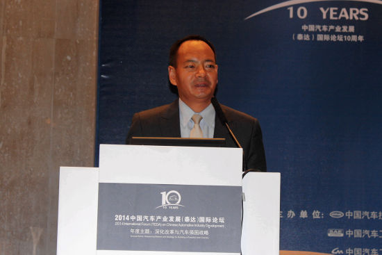 傅毅:充电桩建设缺乏监管 不是做产业是做实验