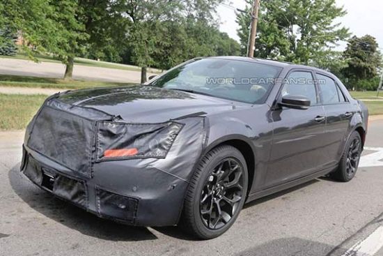 克莱斯勒300中期改款 将亮相洛杉矶车展