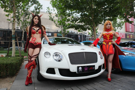 刀塔嘉年华首次联合SCC超跑俱乐部上演