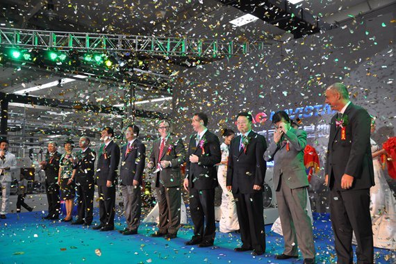 20万台/年 江淮纳威司达发动机新基地投产