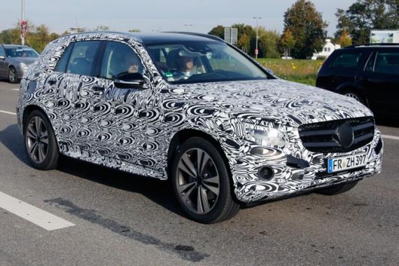 新款奔驰GLC最新谍照曝光 明年年底发布
