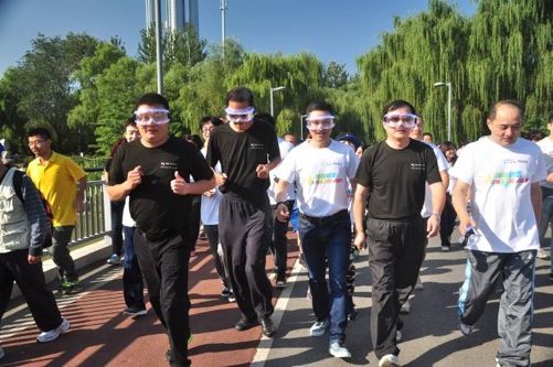 长安PSA执行副总裁应展望、长安PSA副总裁徐骏、长安PSA副总裁,销售分公司总经理蔡建军领跑 长安PSA执行副总裁应展望、长安PSA副总裁徐骏、长安PSA副总裁,销售分公司总经理蔡建军领跑