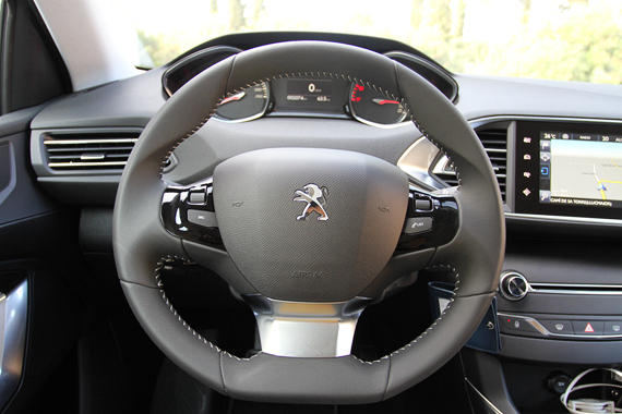 新浪汽车体验全新标致508 新浪汽车体验全新标致508