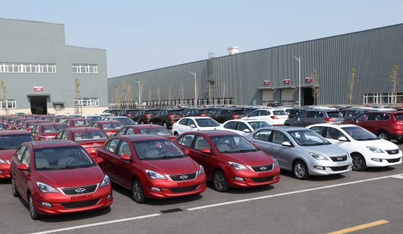 奇瑞艾瑞泽3量产车曝光 富有运动气息