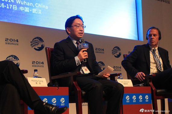 宇通集团总裁助理曹建伟 宇通集团总裁助理曹建伟