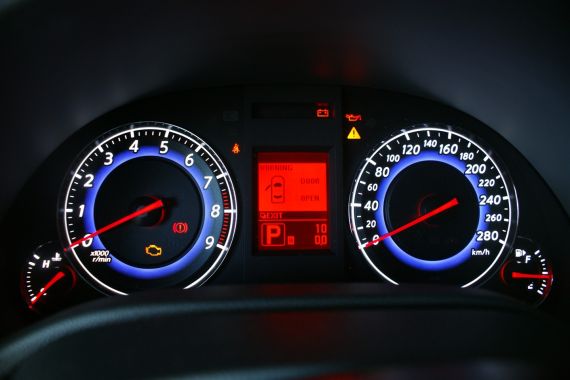 仪表盘常见五种故障指示灯解读