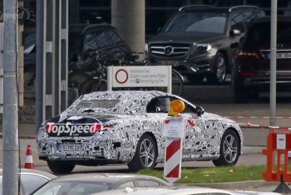 奔驰C级敞篷版最新谍照