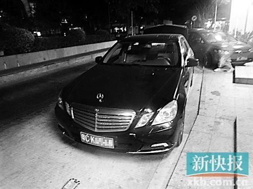 ■涉事奔驰车。通讯员供图