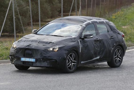 新款英菲尼迪QX30