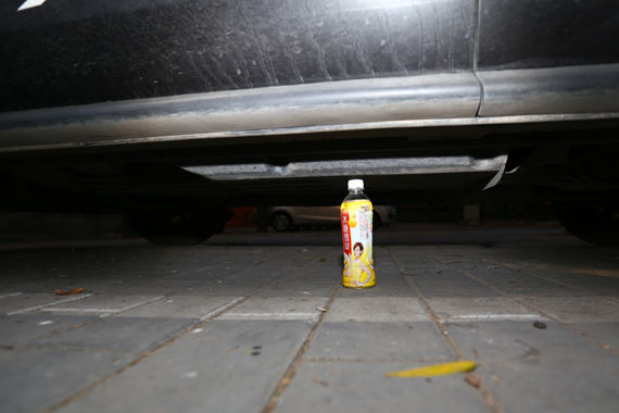 一汽马自达CX-7底盘高度演示 一汽马自达CX-7底盘高度演示