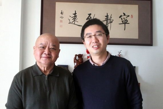 原中国机械工业联合会副会长、中国汽车工程学会名誉理事长张小虞与新浪汽车主编苏雨农 原中国机械工业联合会副会长、中国汽车工程学会名誉理事长张小虞与新浪汽车主编苏雨农