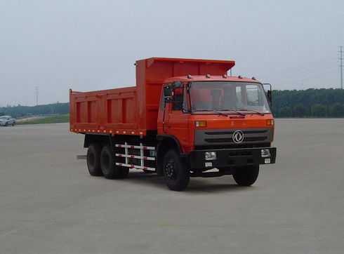 男子驾车撞死执法协管员 曾称谁拖我车就撞死谁 男子驾车撞死执法协管员 曾称谁拖我车就撞死谁