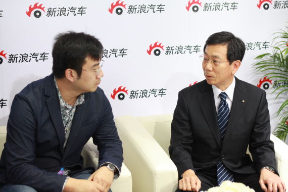 岩月隆始：铃木目标50万辆 维特拉明年上市