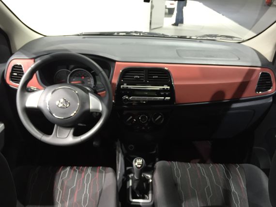 图为长安欧力威X6 图为长安欧力威X6