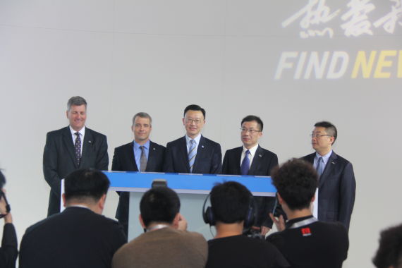 通用车展发布车联网战略 通用车展发布车联网战略