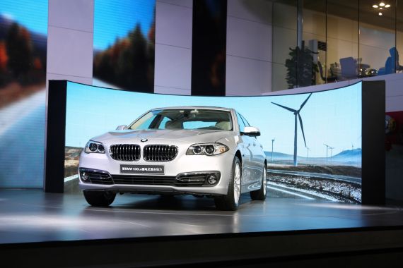  新BMW 530Le插电式混合动力车型