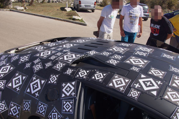 布加迪威航换代车型谍照 马力达1500匹 布加迪威航换代车型谍照 马力达1500匹