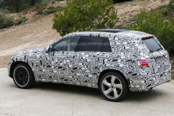 奔驰GLC最新谍照曝光 或明年底发布