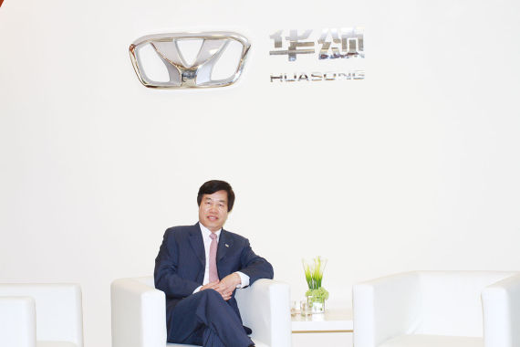 华晨汽车集团控股有限公司董事长、总裁祁玉民接受新浪汽车专访