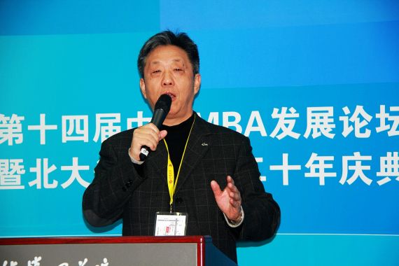 中国汽车工业协会常务副会长兼秘书长董扬