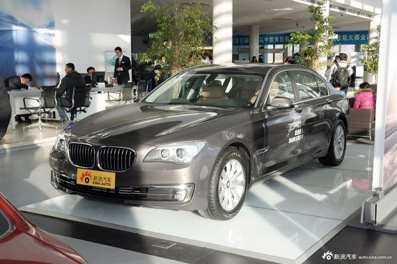 司机变卖老板百万豪车获刑六年