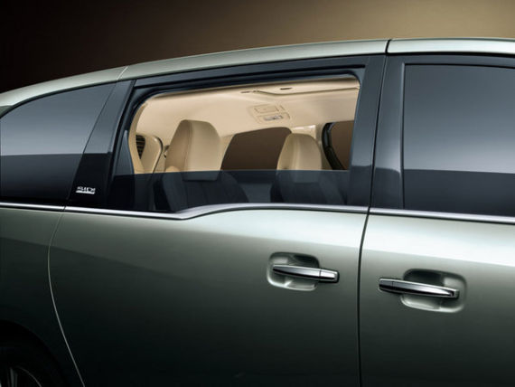 汽车驾驶学堂 了解电动车窗应如何去保养