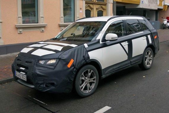 新款三菱欧蓝德将在纽约车展首发亮相