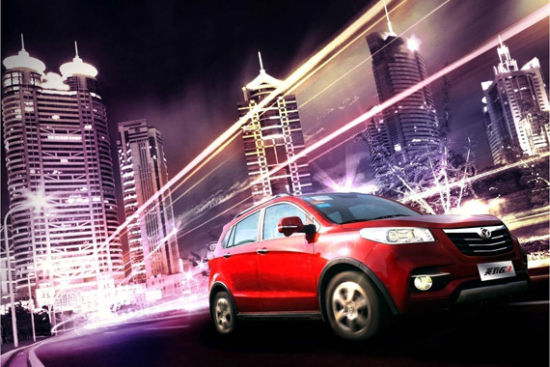 潍柴英致公布新车计划 复制特斯拉式大屏