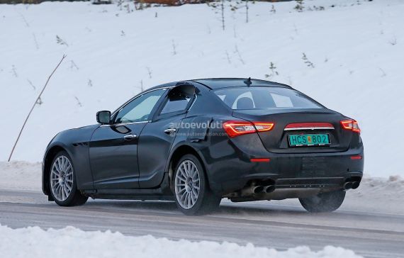 阿尔法-罗密欧Giulia曝光 明年6月首发 阿尔法-罗密欧Giulia曝光 明年6月首发