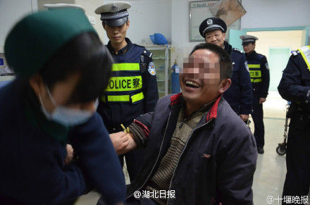 醉驾司机被查语出惊人:心中有佛喝酒不会出车祸 醉驾司机被查语出惊人:心中有佛喝酒不会出车祸